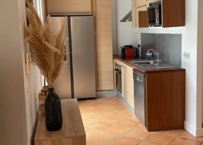 Maxime 8 Personnes Piscine Privee Et Proche De La