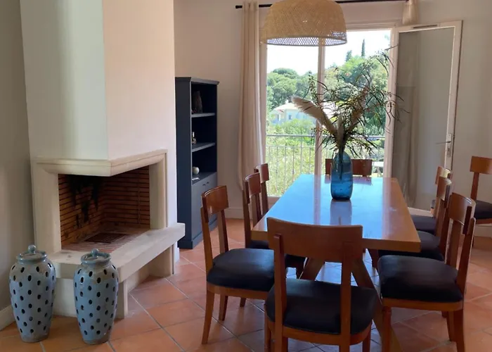 Maxime 8 Personnes Piscine Privee Et Proche De La