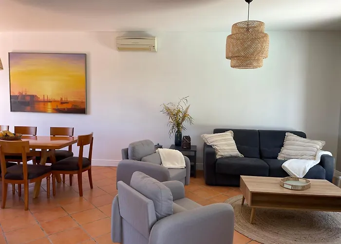 Holiday home Maxime 8 Personnes Piscine Privee Et Proche De La